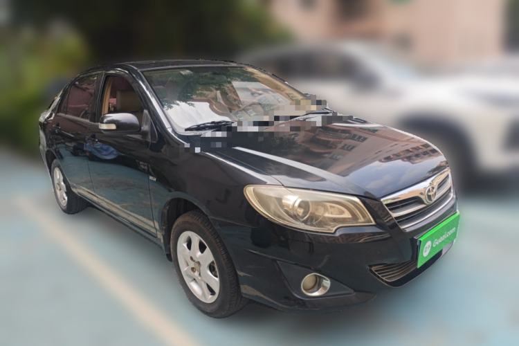 Used Toyota Corolla EX 2013 1.6L Manual Luxury Edition Front Right 45 Deg