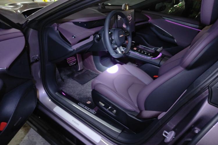 Used Xiaomi Auto SU7 2024 Rear-Drive Ultra-Long Range Advanced Pro-Level Intelligent Driving Version Driver Seat