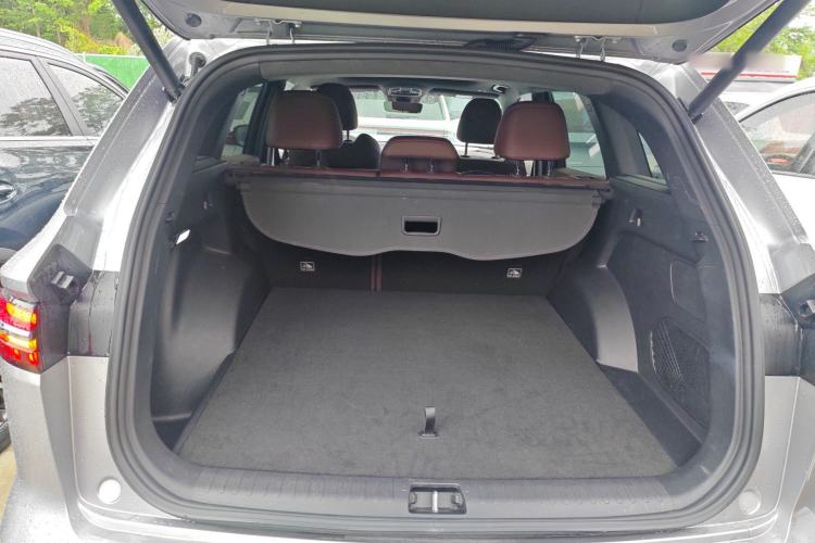 Used Geely Auto Monjaro L 2021 2.0TD DCT EVO Two-Wheel Drive Smart Luxury Version Trunk