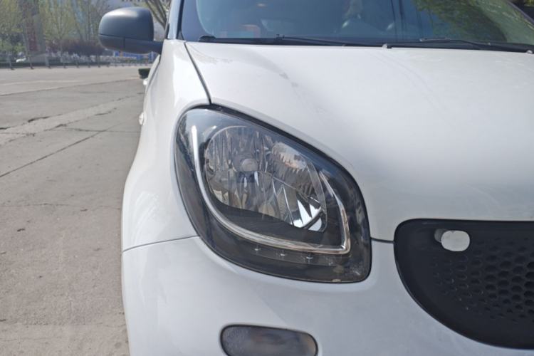 Used smart forfour 2018 1.0L 52kW Passion Edition