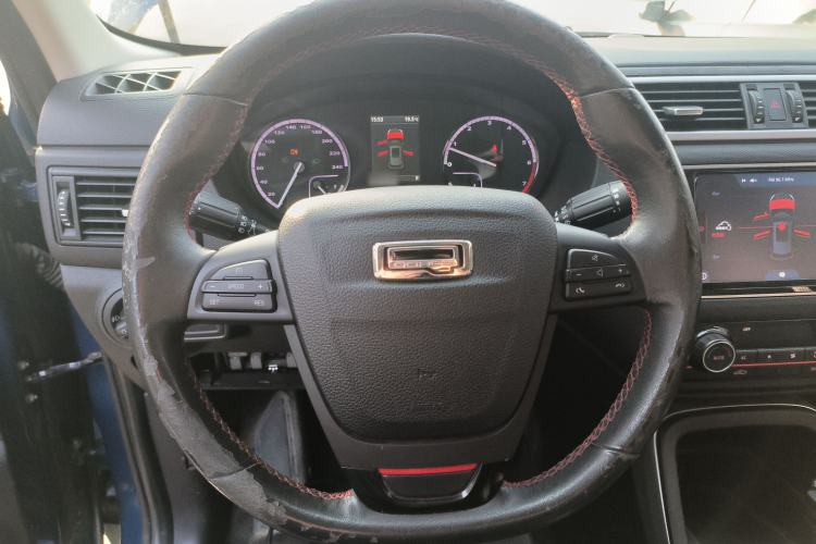 Used Qoros 5 2017 1.6T Automatic Prestige Model
