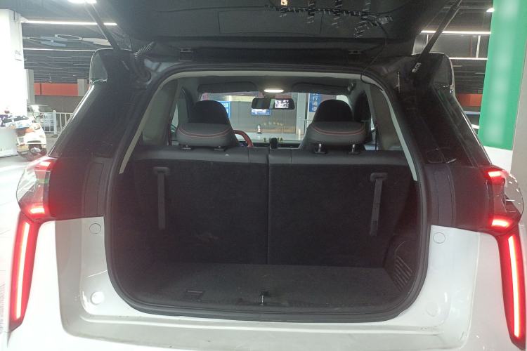 Used Chery New Energy Boundless Pro 2022 301km "WoW" Edition NMC Lithium Battery 30.6 kWh