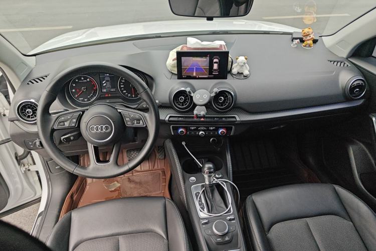 Used Audi Q2L 2020 35 TFSI Fashion Dynamic Model
