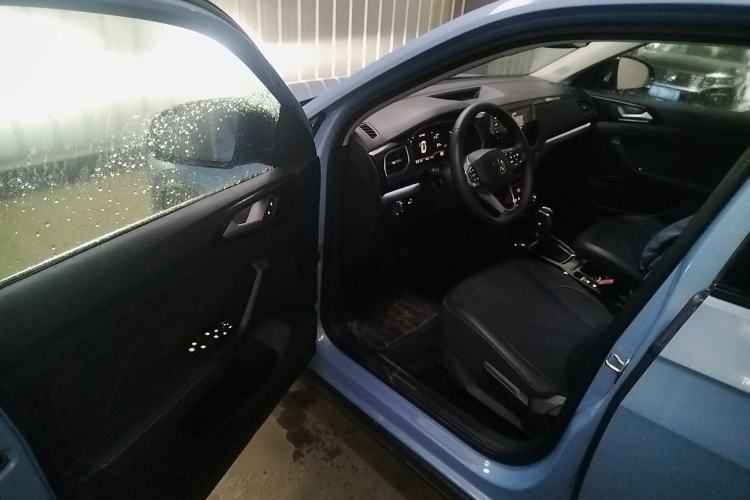 Used Volkswagen Tharu 2025 NewRui 300TSI Prestige Edition
