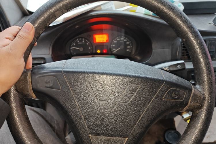 Used Wuling Rongguang 2012 1.2L Extended Basic Version LJY