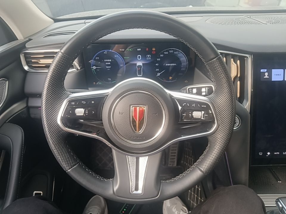 Hongqi HS7 PHEV 2024 2.0T PHEV Four-Wheel Drive Flagship Edition 6 Seats — снимка 13