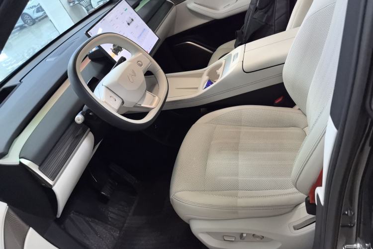 Used ONVO L60 2024 60 kWh Rear-Drive Version Left Front Seat