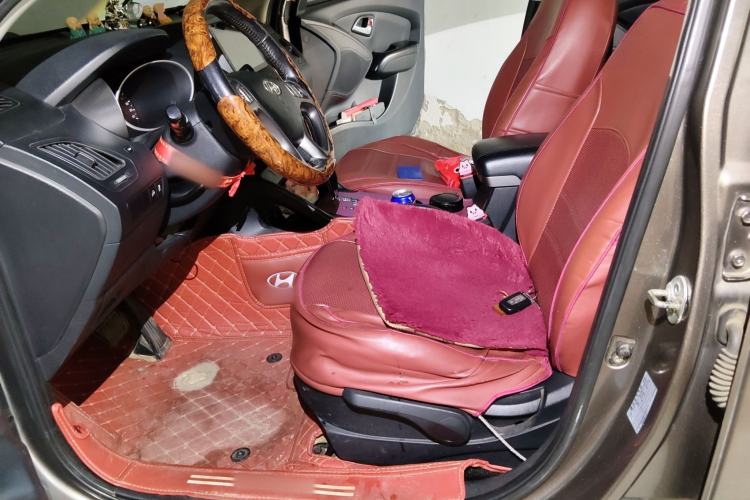 Used Hyundai ix35 2010 2.0L Automatic Two-Wheel Drive Elite Edition GLS