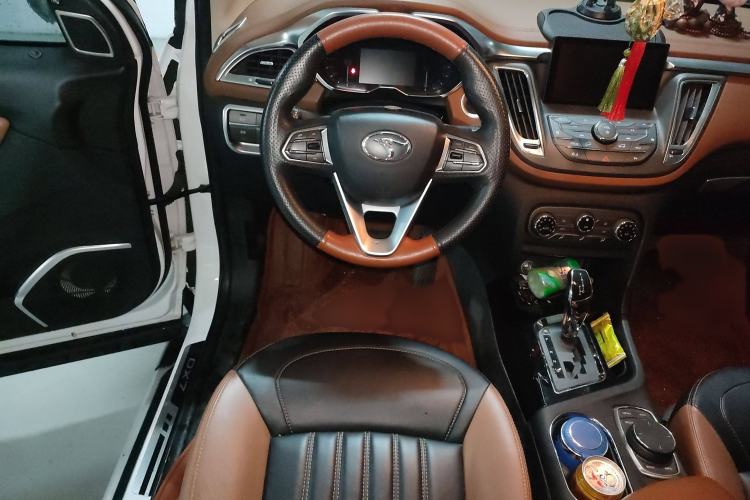 Used Soueast DX7 2015 1.5T Automatic Prestige Model