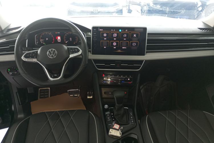 Used Volkswagen Tiguan L 2024 330TSI Automatic Two-Wheel Drive R-Line Enhanced Edition