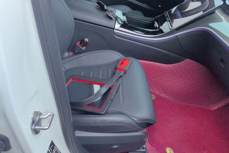 Used Mercedes-Benz C-Class 2023 C 260 L Sport Edition Right Front Seat