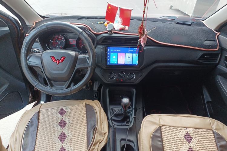 Used Wuling Hongguang 2021 1.5L S Base Version LAR