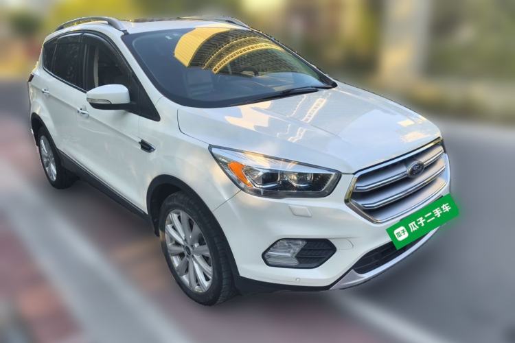 Ford Kuga 2017 EcoBoost 245 Four-Wheel Drive Titanium Edition usata