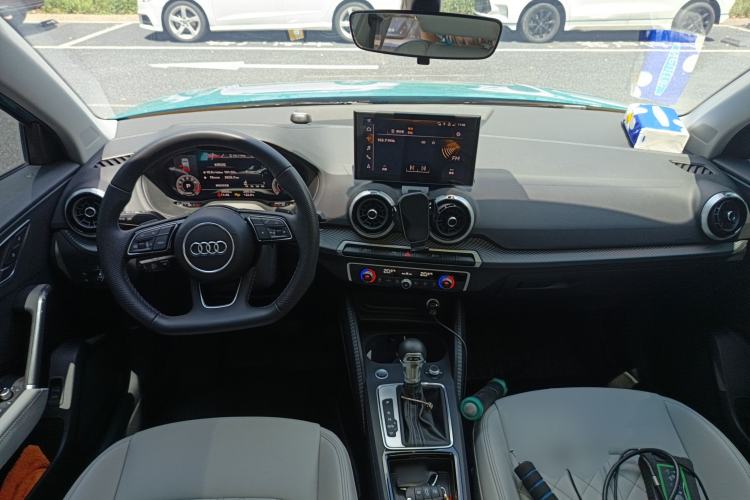 Used Audi Q2L 2024 35TFSI Fashionable and Dynamic Edition Center Console