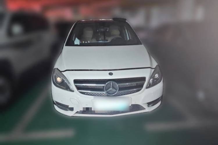 Used Mercedes-Benz B-Class 2012 B 200 Front