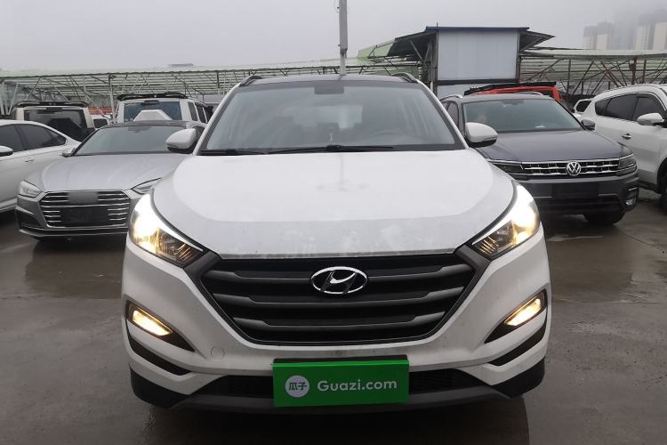 Used Hyundai Tucson 2018 1.6T Dual-Clutch Two-Wheel Drive 15th Anniversary Special Edition