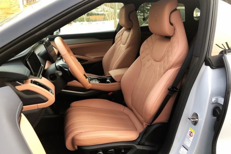 Used BYD Song L EV 2025 Intelligent Driving Version 662 km LiDAR Excellence Edition
