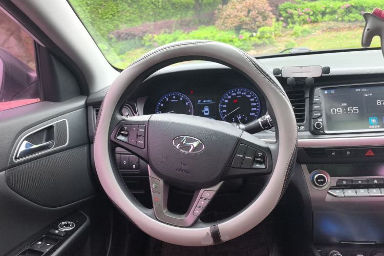Used Hyundai Mistra 2019 1.8L Automatic Smart GLS Commemorative Model China VI Standard Steering Wheel