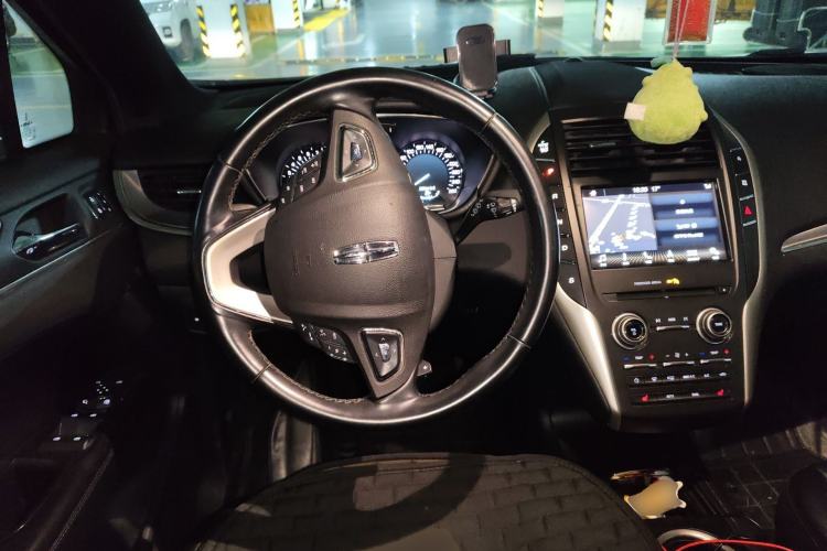 Used Lincoln MKC 2017 2.0T Two-Wheel Drive Deluxe Edition
