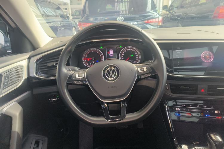 Used Volkswagen Tayron 2022 280TSI Two-Wheel Drive Luxury Smart Connectivity Version Steering Wheel