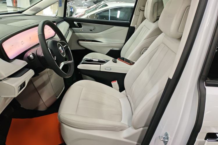 Used Buick GL8 2025 Lu Zun Deluxe and Yue Aivia Edition
