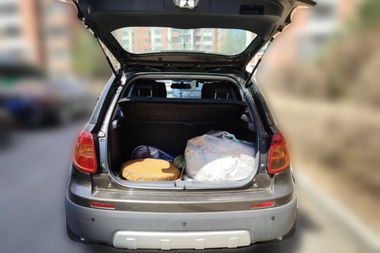 Used Suzuki SX4 2012 1.6L Manual Ruiqi Model Trunk