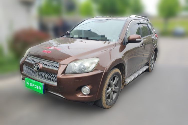 Used Toyota RAV4 2012 Luxurious Edition 2.0L Automatic All-Wheel Drive