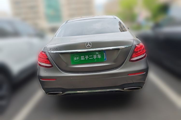 Used Mercedes-Benz E-Class 2016 E 300 L Sporty and Stylish Model
