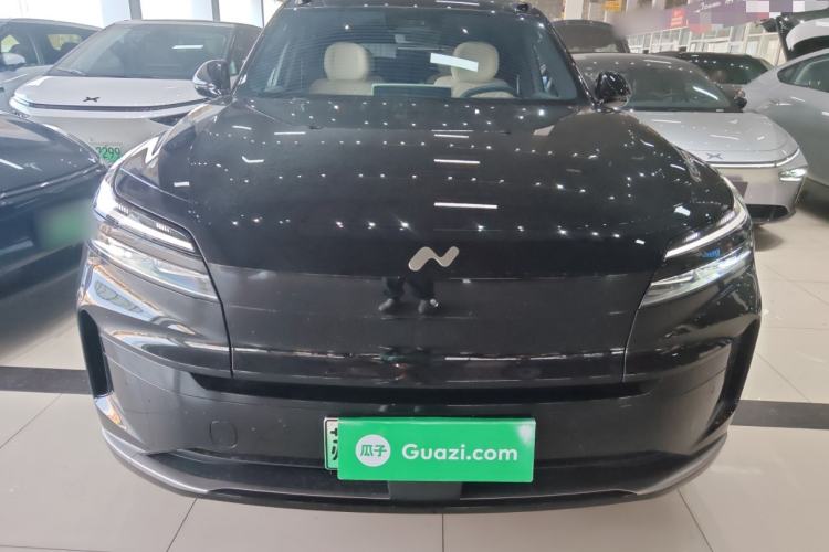 Used ONVO Luxeed L90 2025 Model—Ultra Six-Seater Version Front