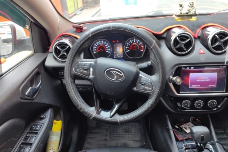Used Soueast DX3 2018 1.5T CVT Flagship Edition Steering Wheel