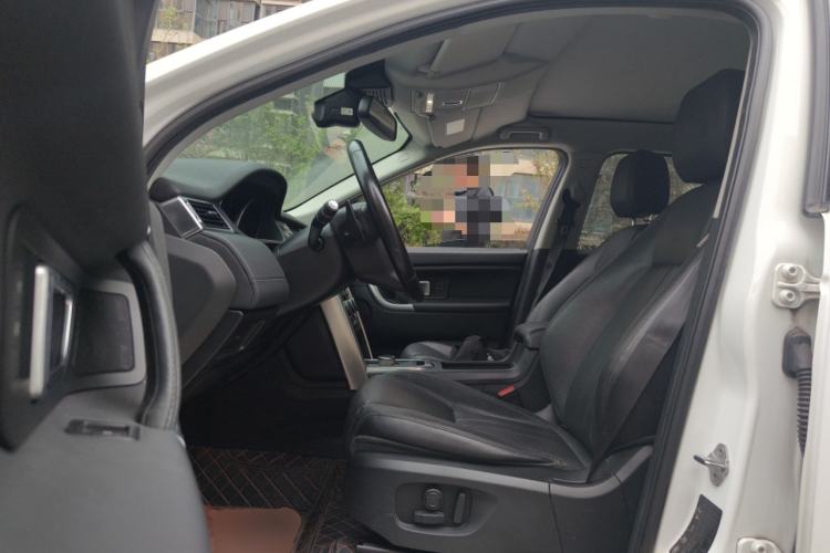 Used Land Rover Discovery Sport 2016 2.0T HSE Left Front Seat