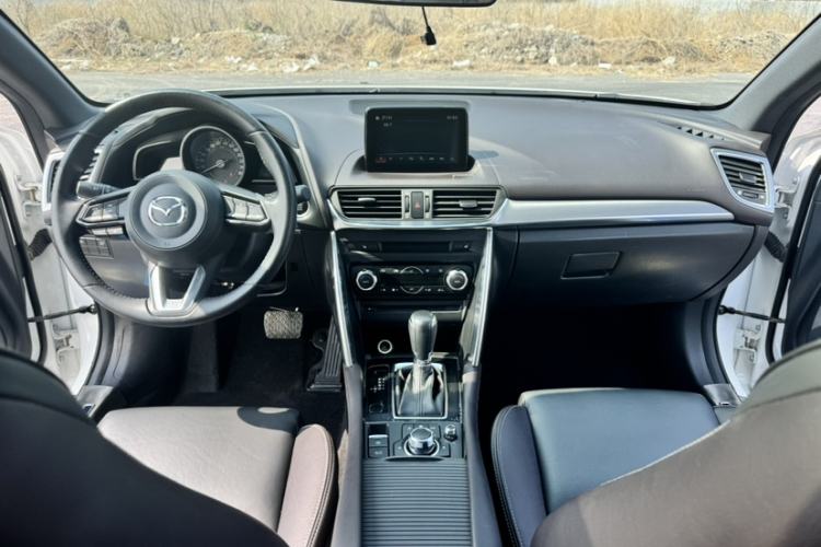 Used Mazda CX-4 2018 2.5L Automatic 4x4 Skyactiv GT Sport Edition China V Standard
