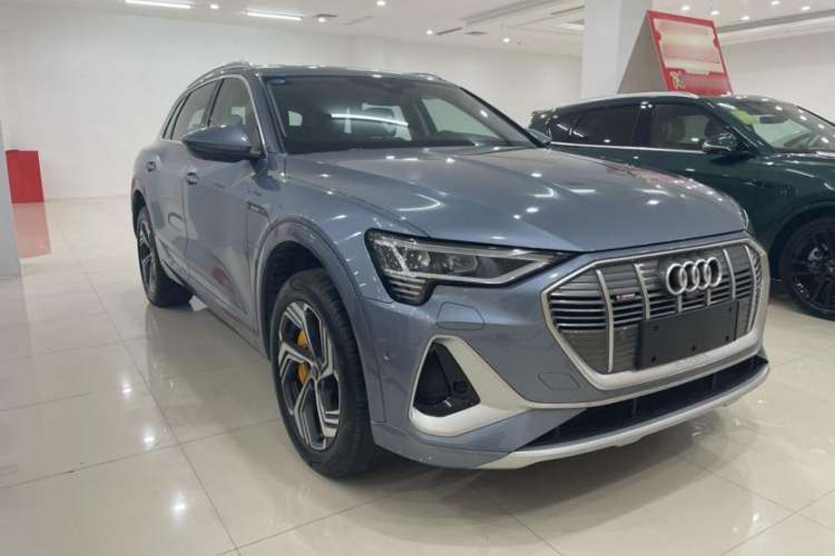Used Audi e-tron 2021 50 quattro Prestige Edition
