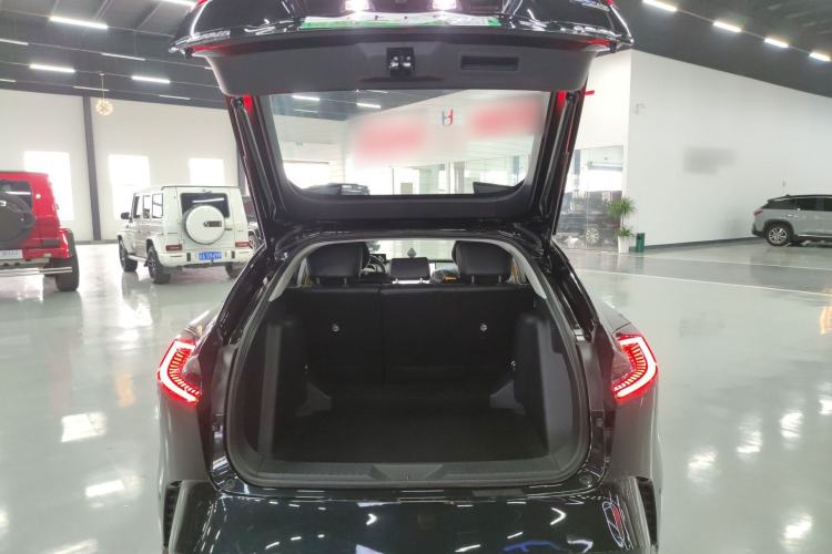 Used Toyota bZ5 2025 Model 550 PRO Smart Driving Edition Trunk