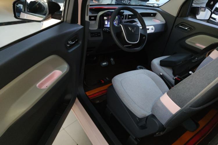 Used Wuling Hongguang MINIEV 2022 Macaron Premium Model – Lithium Iron Phosphate