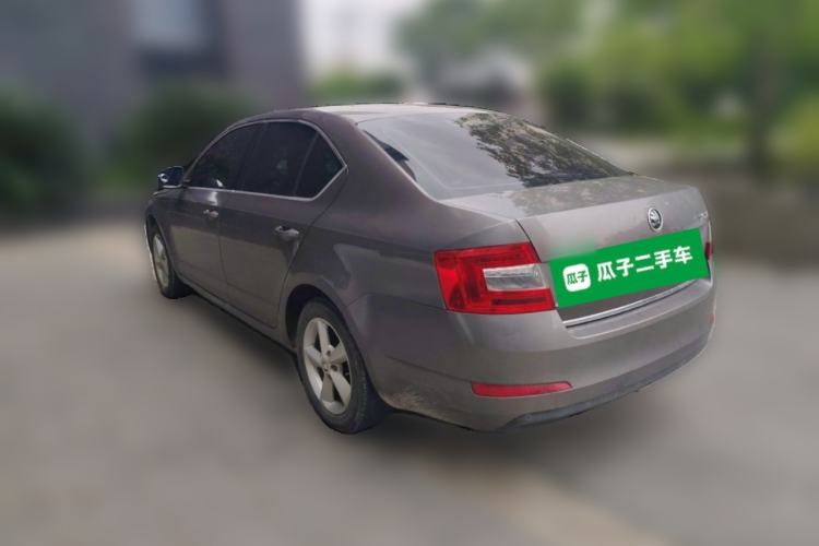 Used Skoda Octavia 2015 1.6L Manual Yijie Edition