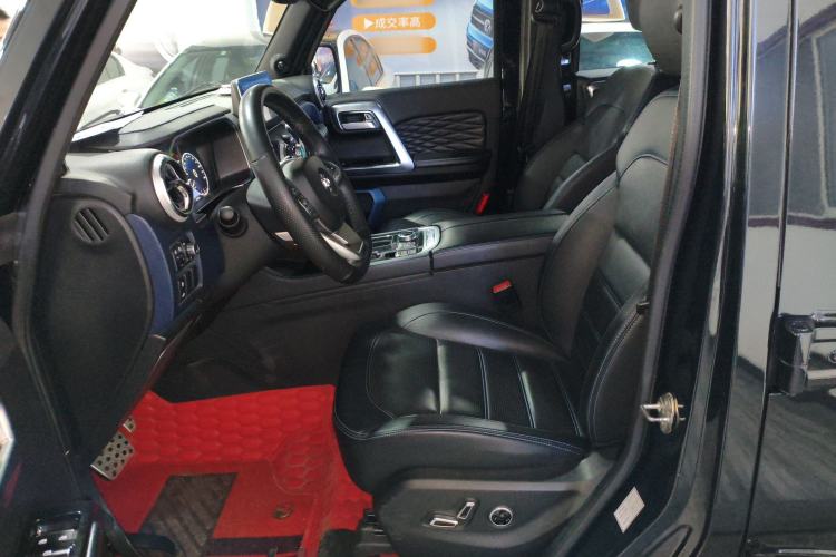 Used BAIC Off-Road BJ40 2018 PLUS 2.3T Automatic Four-Wheel Drive Flagship Version China V Emission Standard Left Front Seat