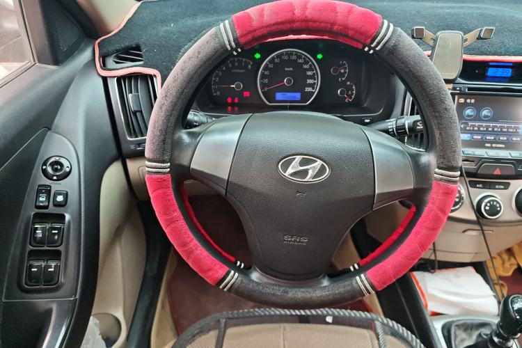 Used Hyundai Celesta 2011 1.6L Manual Comfort Edition