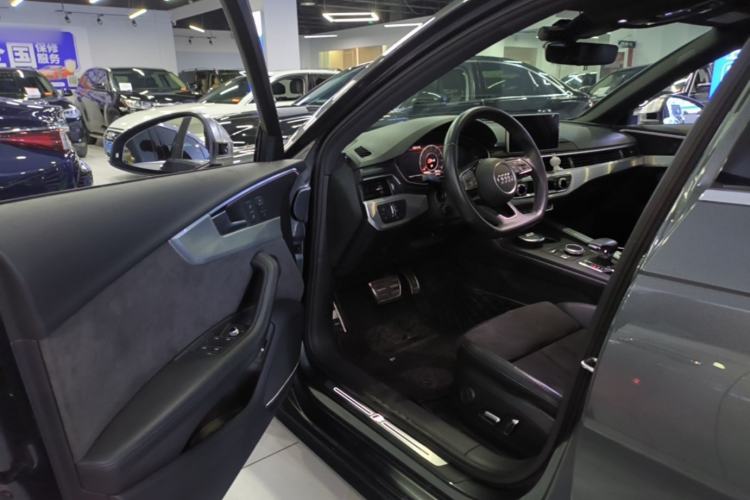 Used Audi A4L 2019 40 TFSI Sporty Version China V