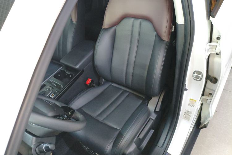 Used GAC Trumpchi GS4 2021 270T Automatic Luxury Smart Connectivity Version
