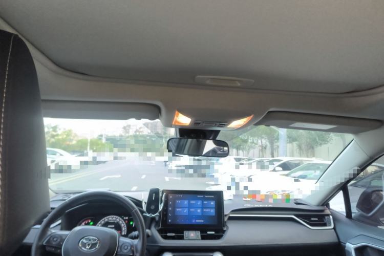 Used Toyota RAV4 2022 2.0L CVT Two-Wheel Drive Fashion Plus Edition
