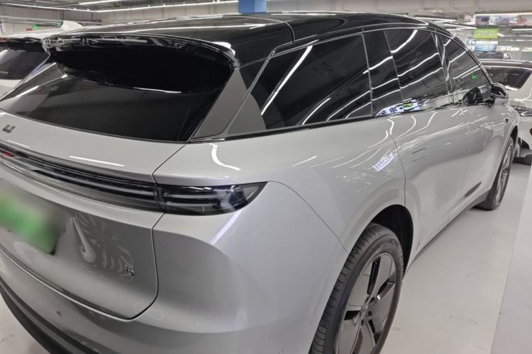 Used Li Auto Li Auto i6 2025 Model Two-Wheel-Drive Standard Type
