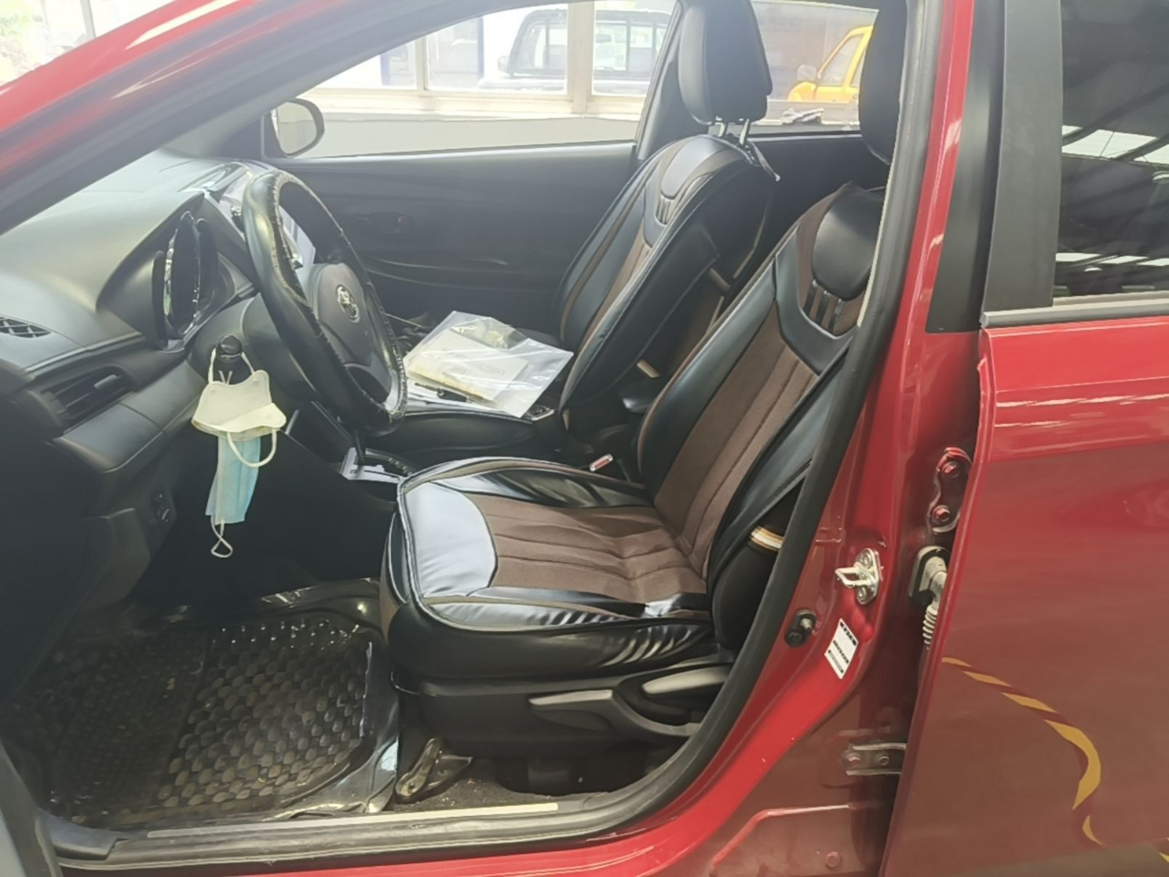 Interior delantero