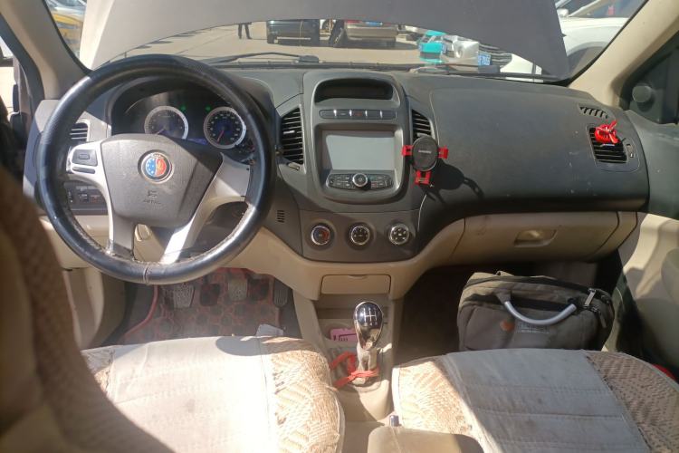 Used Geely Auto Diamond 2013 1.5L Manual Luxury Model