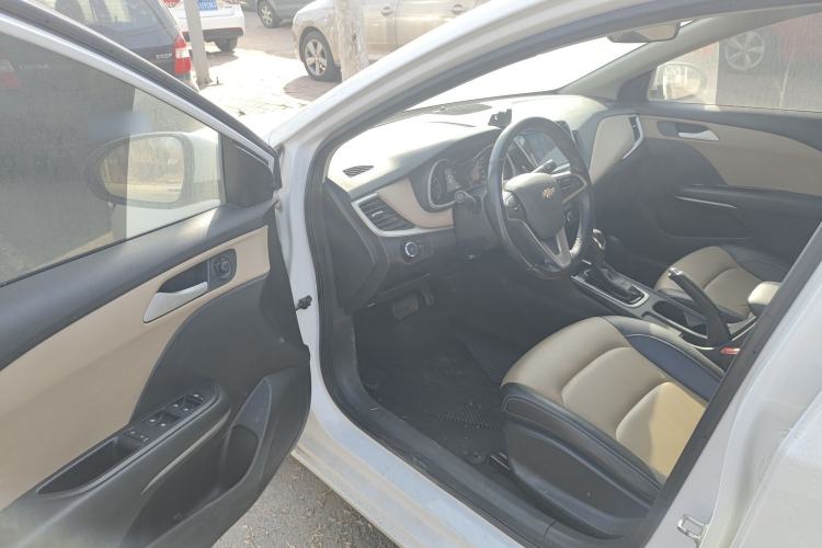 Used Chevrolet Monza 2022 320 Automatic Enjoyment Sunroof Version
