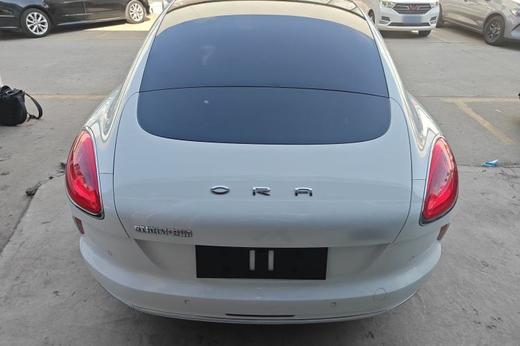Used ORA Lightning Cat 2022 555 km Luxury Edition Rear