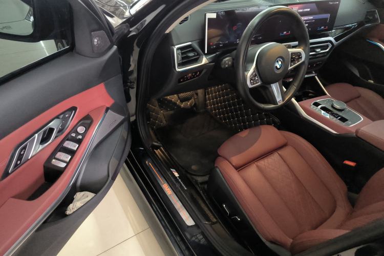 Used BMW i3 2023 eDrive 40 L Midnight Sports Package