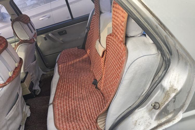 Used Volkswagen Jetta 2010 1.6L Partner
