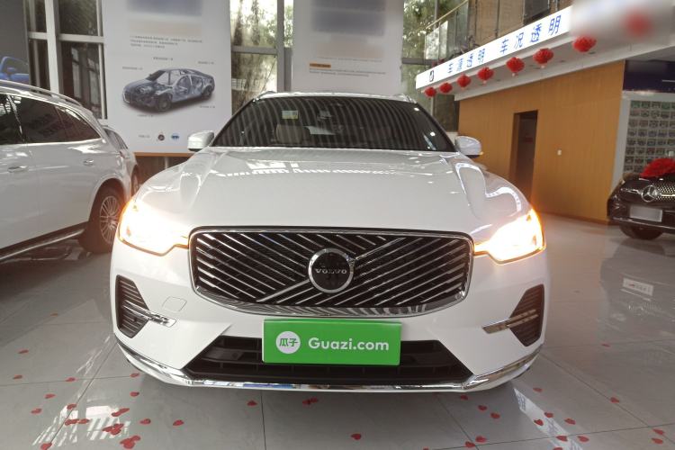 Used Volvo XC60 2026 B5 4x4 Smart Luxury Edition