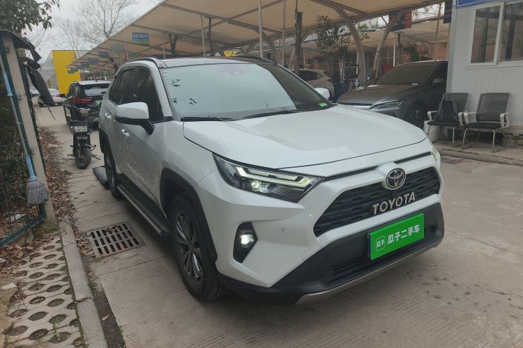 Used Toyota RAV4 2023 2.0L CVT Two-Wheel Drive Fashion Plus Edition